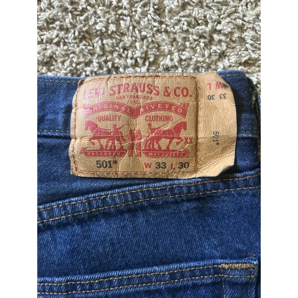 Levi's 501 Darkwash Denim Jeans Straight Regular Fit Button Closure Men's 33/30